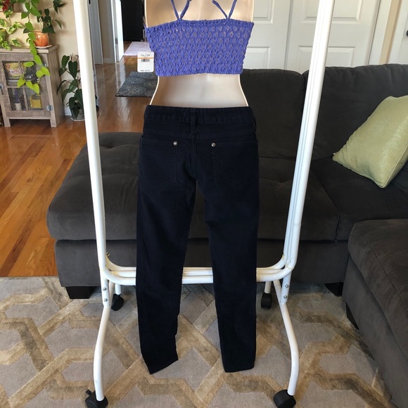 FREE PEOPLE BLACK CORDUROY SKINNY LEG PANTS - Picture 3 of 8